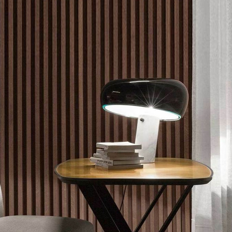Nordic Snoopy™ | Lampe de table au design marbré