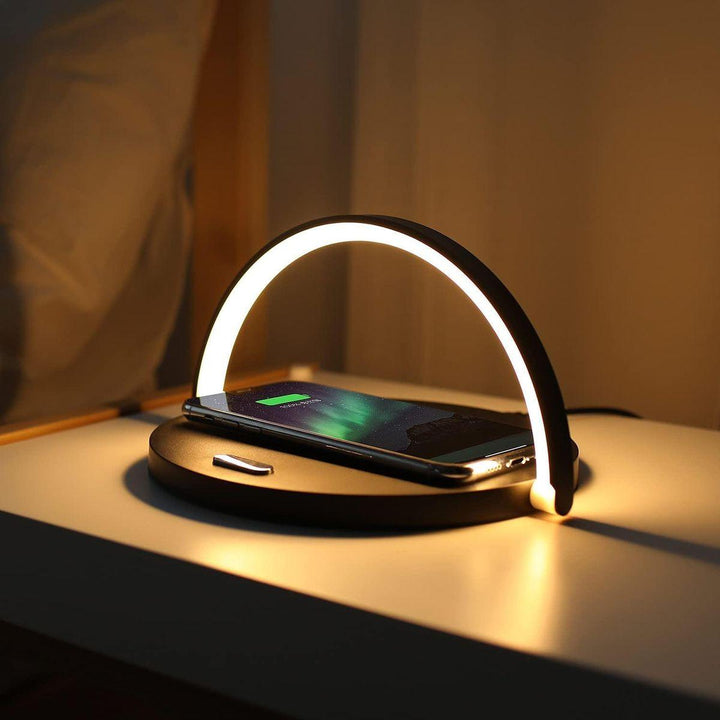 Powerlight | Chargeur sans fil 3-en-1, support de téléphone et lampe de table