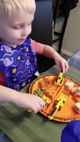 EasySmullers™ | Children's Excavator Cutlery &amp; Plate Set | Mealtime Fun for Kids