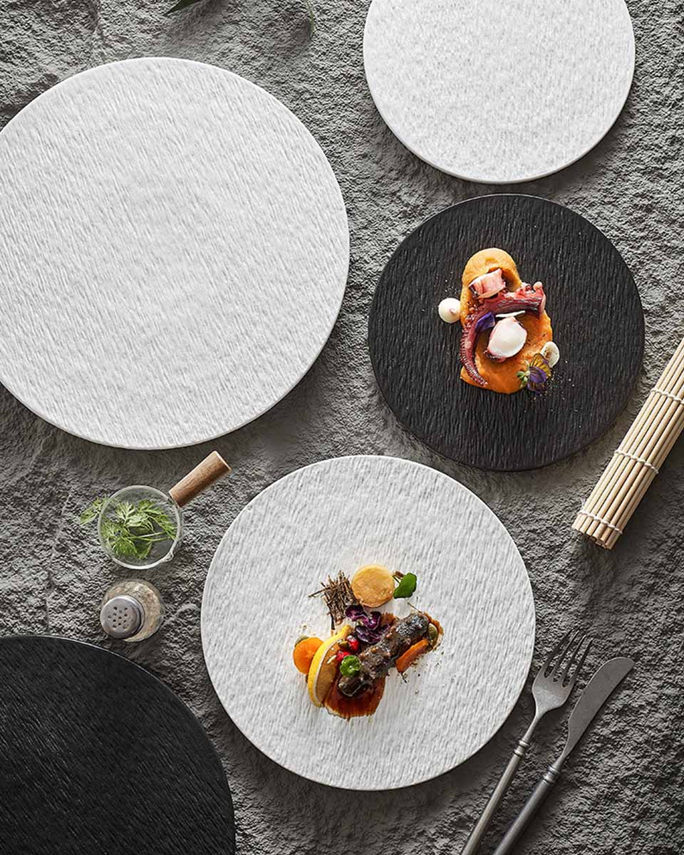 Jumeira Collection | Ceramic Flat Plate – Luxury Stone Design Tableware in White or Black