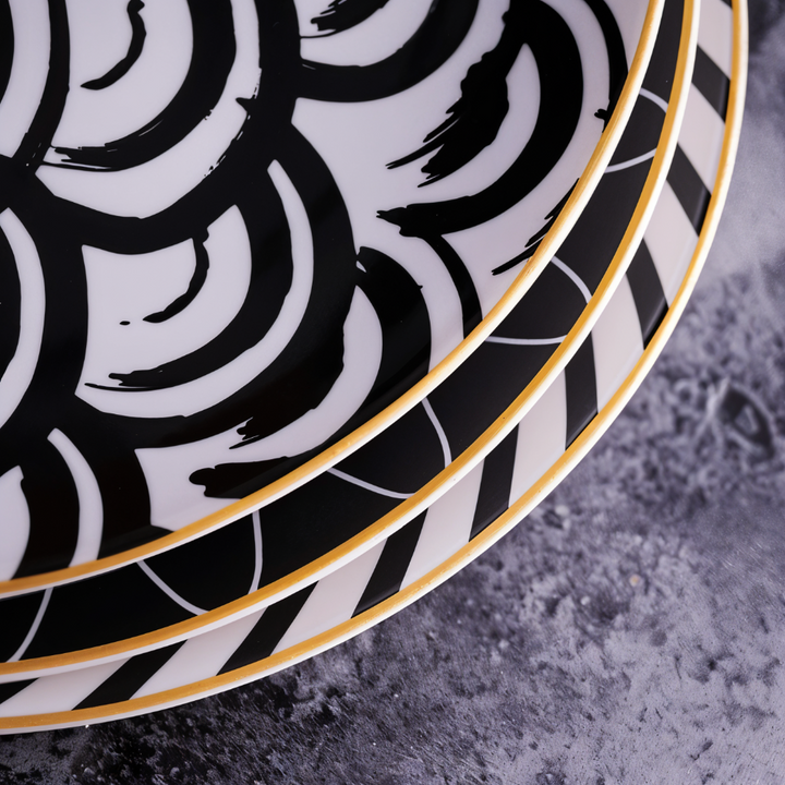 GeoChic | Assiettes en porcelaine géométriques – Design moderne avec accents dorés