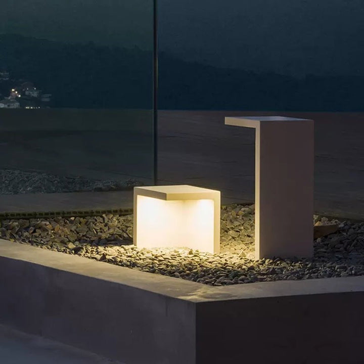 Solar Block Lane | Modern Outdoor Solar Lamp – Durable, Wireless &amp; Weatherproof