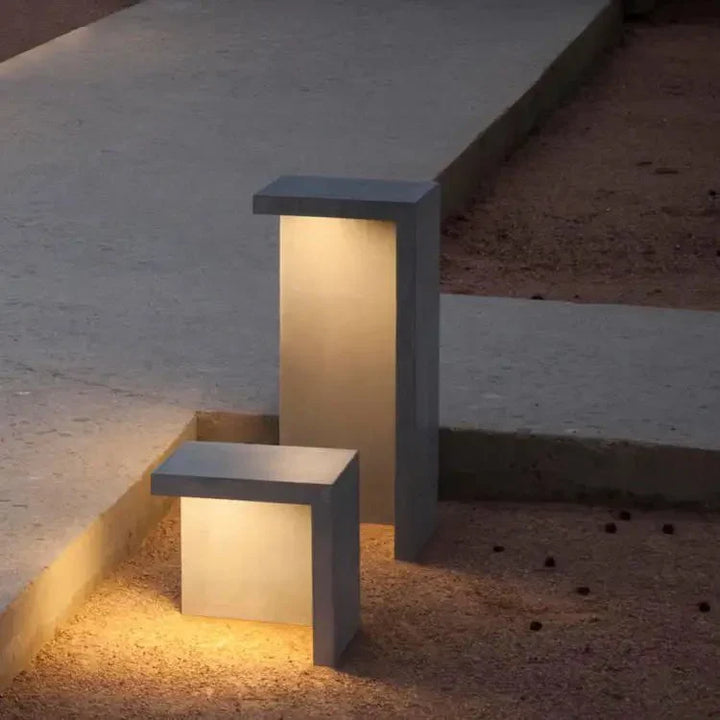 Solar Block Lane | Modern Outdoor Solar Lamp – Durable, Wireless &amp; Weatherproof