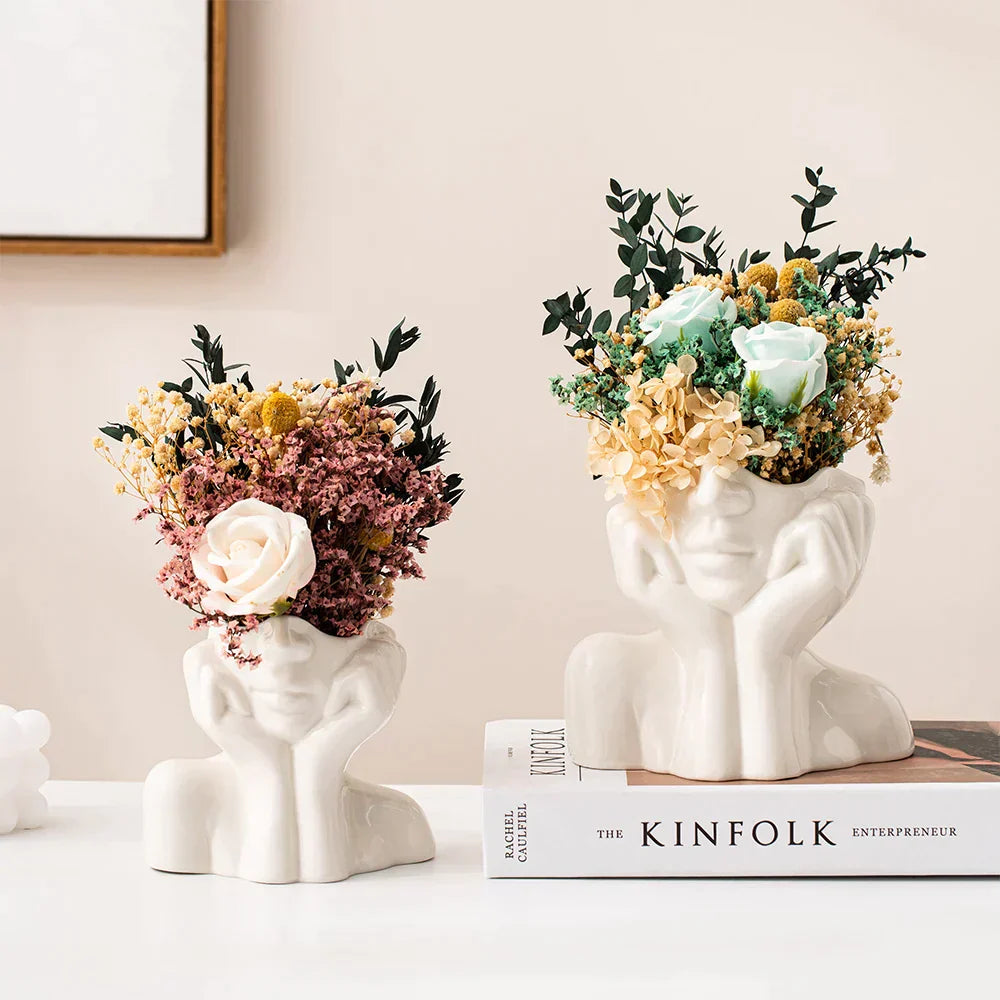 Vase abstrait en céramique | Design moderne avec visage