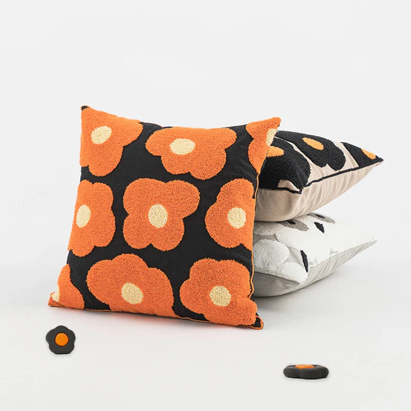 Flower-shaped cushion cover | Soft plush | 45 x 45 cm | No filling