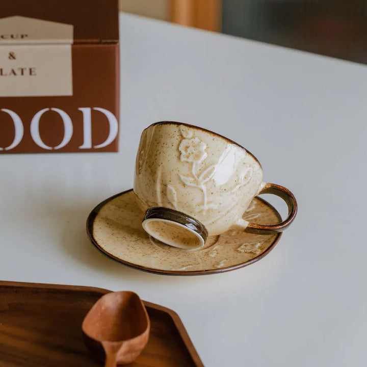 Victoria Mok | Handgemaakt | Botanisch Gegraveerd | Duurzaam Keramiek