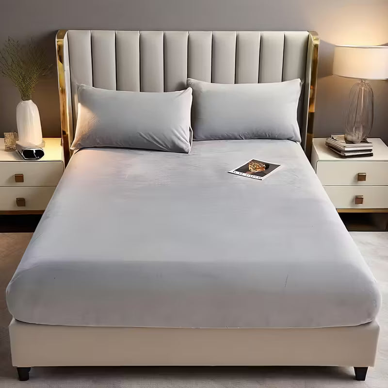 Luxury Velvet Bedding Set | 3-Piece with Fitted Sheet &amp; Pillowcases | Ultimate Softness &amp; Warmth