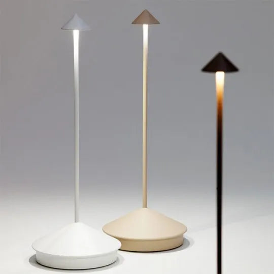 ClarityGlow | Wireless LED Table Lamp