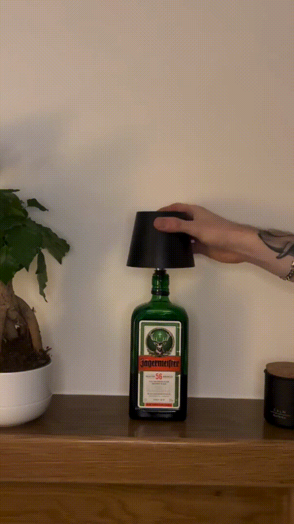 BottleGlow™ Lampe sans fil pour bouteille de vin | USB-C et variateur tactile