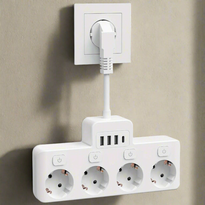 Adaptateur PowerHub | Solution d'alimentation efficace avec 4 prises et ports USB