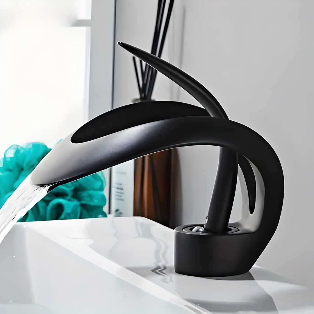AquaGleam™ Robinet de salle de bain – Design minimaliste avec commande monocommande