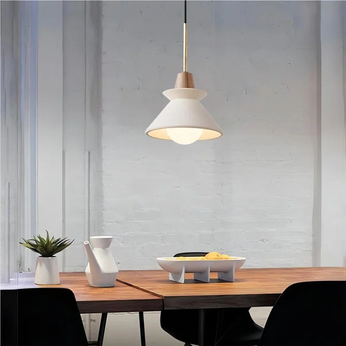 Suspension conique blanche Witte | Design scandinave | 24 cm