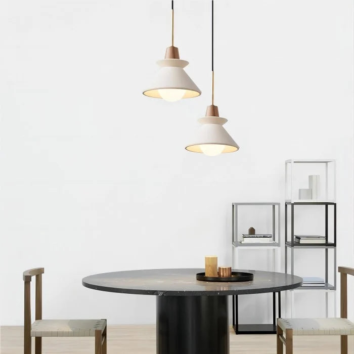 Suspension conique blanche Witte | Design scandinave | 24 cm